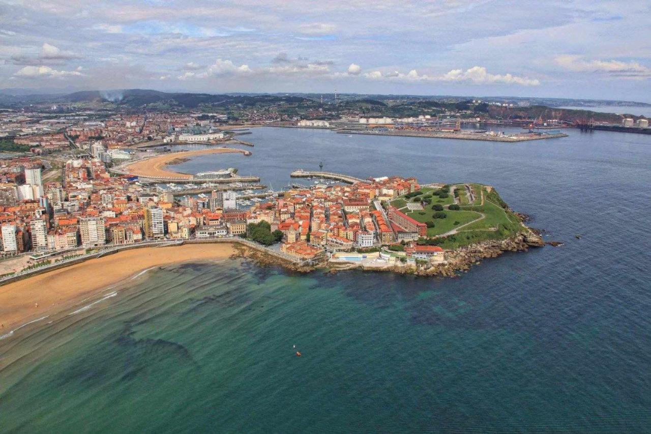 Puerto Deportivo - Vut-219-as Gijon